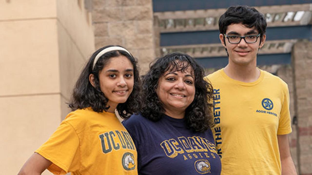 Left to right: Tiara, Taji and Tanishq Abraham photographed on campus. (Karin Higgins/UC Davis)