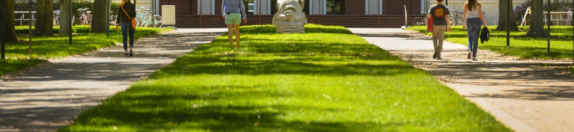 A photo of Mrak Hall, UC Davis.